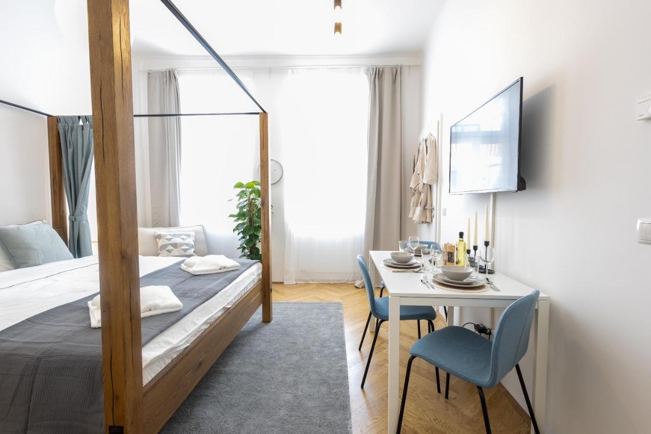 Regal Retreat Intimate Elegance Near Schoenbrunn Palace Wiedeń Zewnętrze zdjęcie