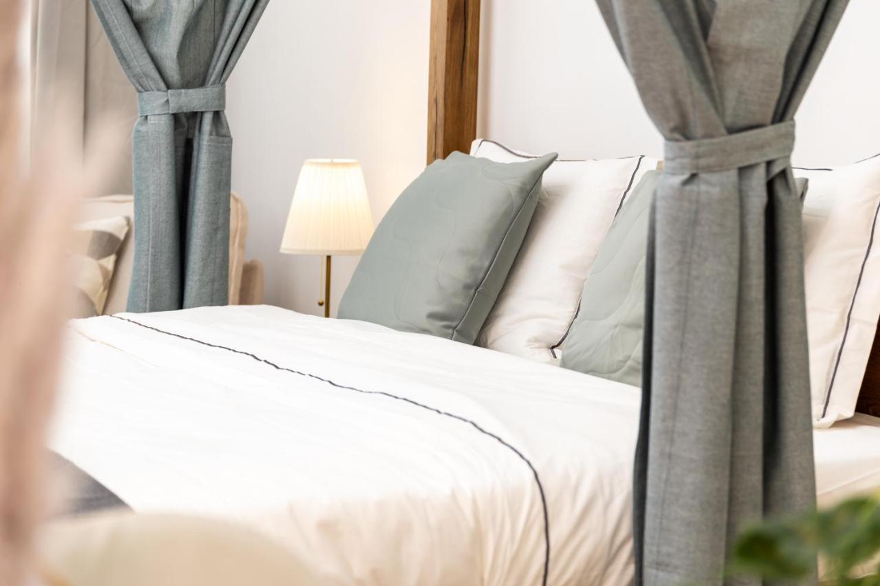 Regal Retreat Intimate Elegance Near Schoenbrunn Palace Wiedeń Zewnętrze zdjęcie